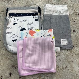 Bundle of 9 baby infant burp cloths - Disney Cloud Island Burt’s Bees Baby